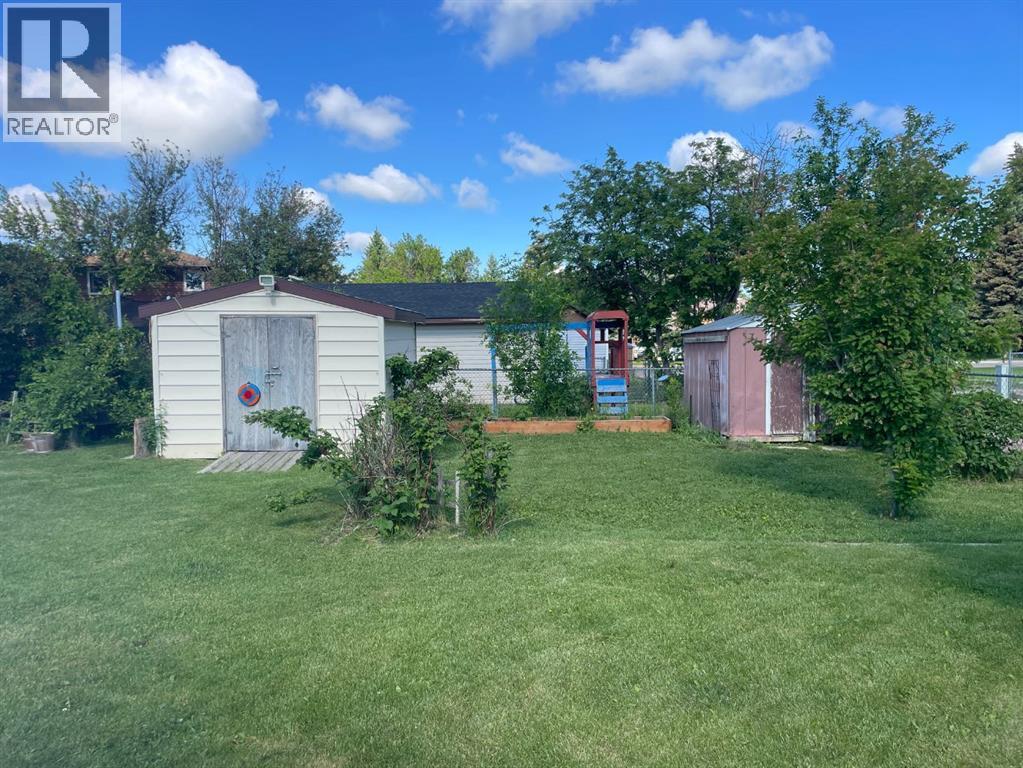 812 3 Avenue, Bassano, Alberta  T0J 0B0 - Photo 36 - A2324698