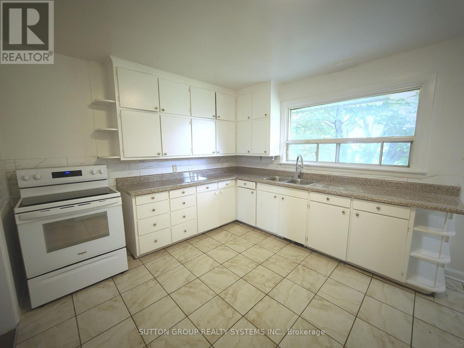 998 King Road, King, Ontario  L7B 1K5 - Photo 8 - N13609302