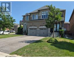 610 SWEETWATER CRESCENT, Newmarket, Ontario