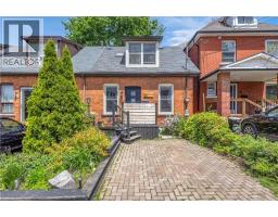 30 SUNSET Avenue, Hamilton, Ontario