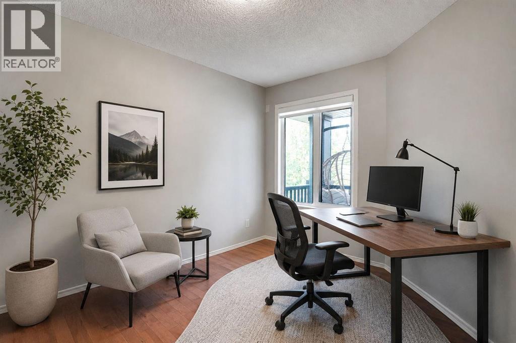 101 Royal Oak Crescent NW, Calgary, Alberta  T3G 4Y7 - Photo 8 - A2332440