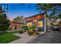 30 MAPLE AVENUE N, Mississauga, Ontario