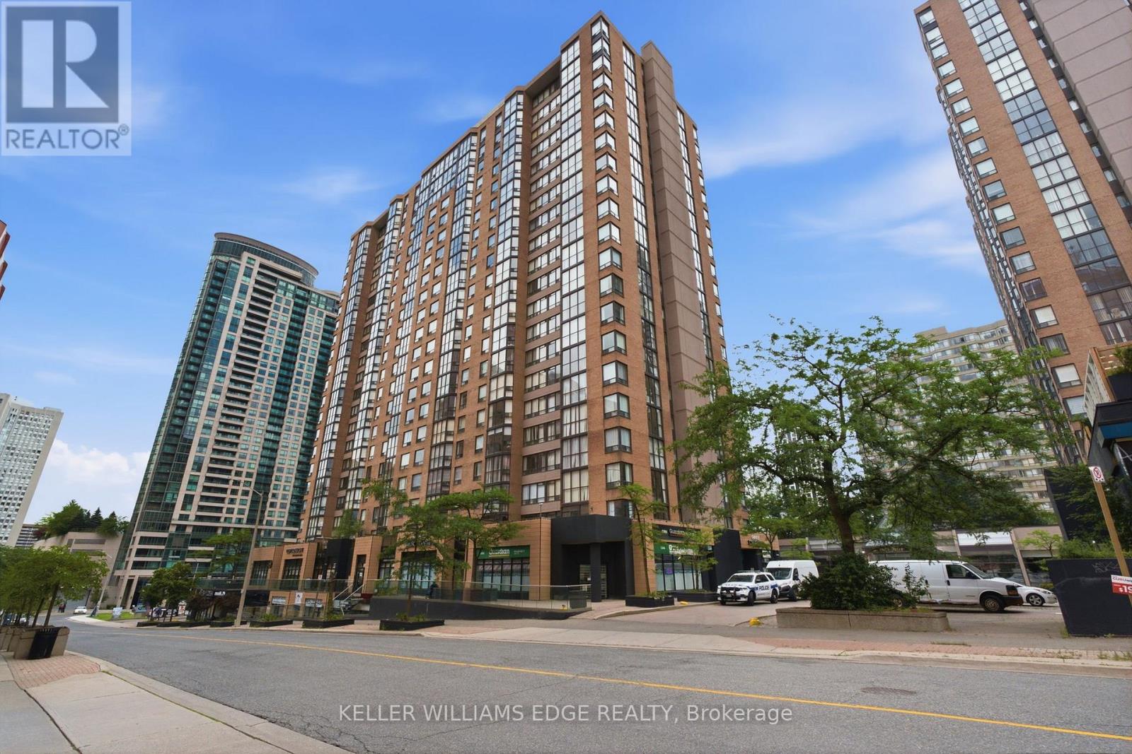 1506 - 265 Enfield Place, Mississauga, Ontario  L5B 3Y7 - Photo 2 - W13609496