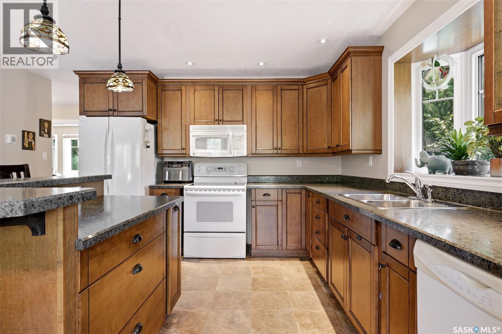 610 Nicoll Lane, Regina Beach, Saskatchewan  S0G 4C0 - Photo 9 - SK043744