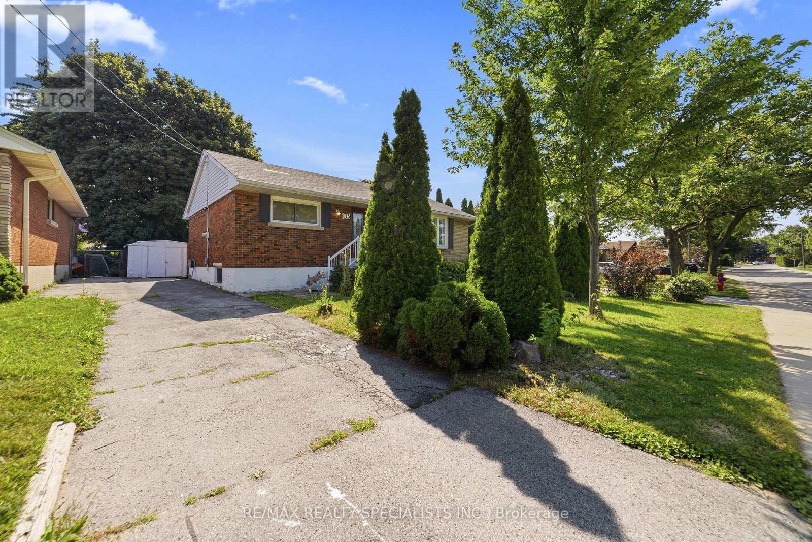 115 KINGS FOREST DRIVE, Hamilton, Ontario