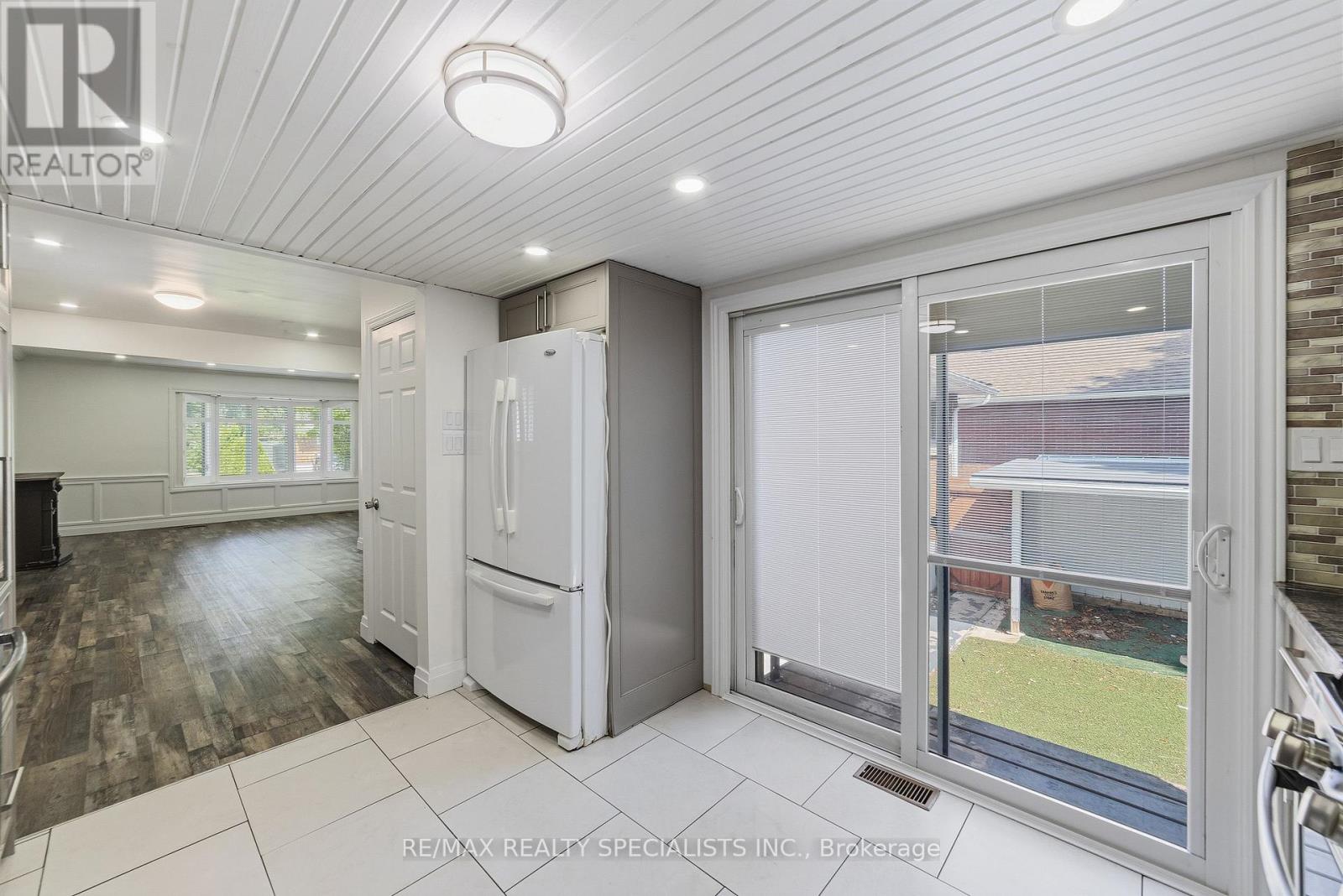 115 Kings Forest Drive, Hamilton, Ontario  L8T 4J8 - Photo 11 - X13609342
