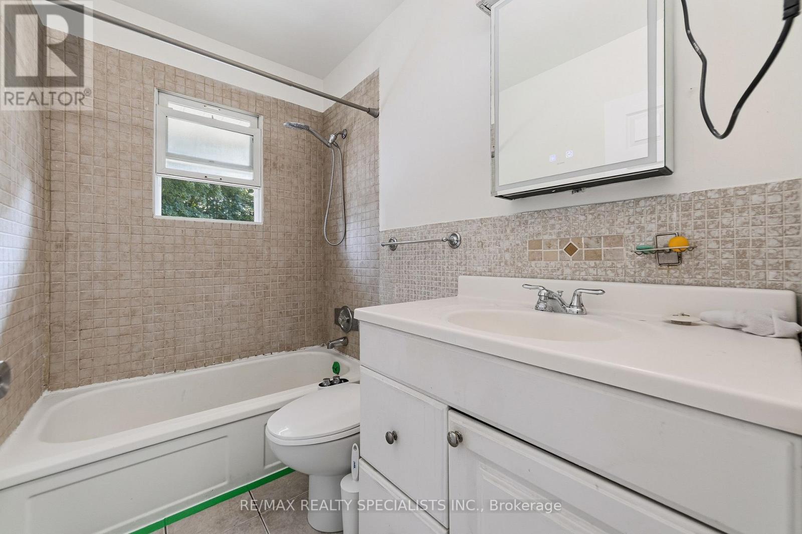 115 Kings Forest Drive, Hamilton, Ontario  L8T 4J8 - Photo 16 - X13609342