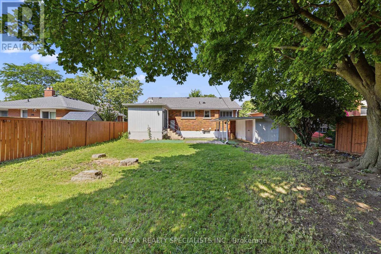 115 Kings Forest Drive, Hamilton, Ontario  L8T 4J8 - Photo 21 - X13609342