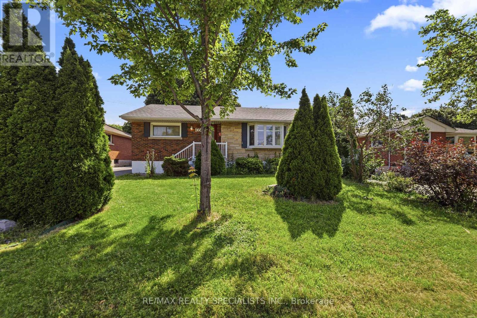 115 Kings Forest Drive, Hamilton, Ontario  L8T 4J8 - Photo 3 - X13609342