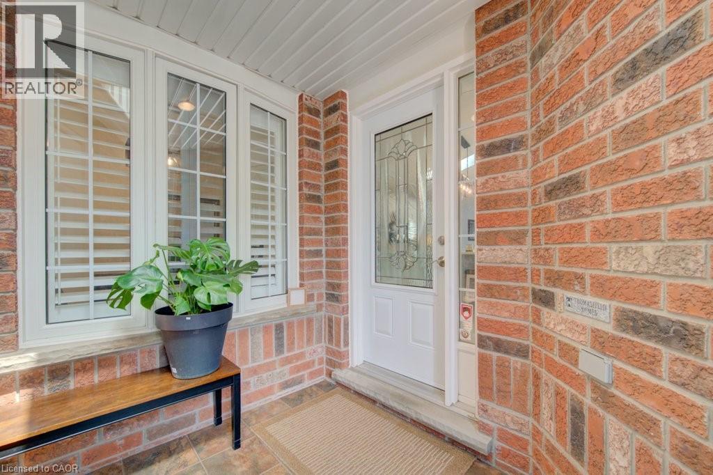 330 Lake Louise Boulevard, Waterloo, Ontario  N2V 2H4 - Photo 7 - 40847395