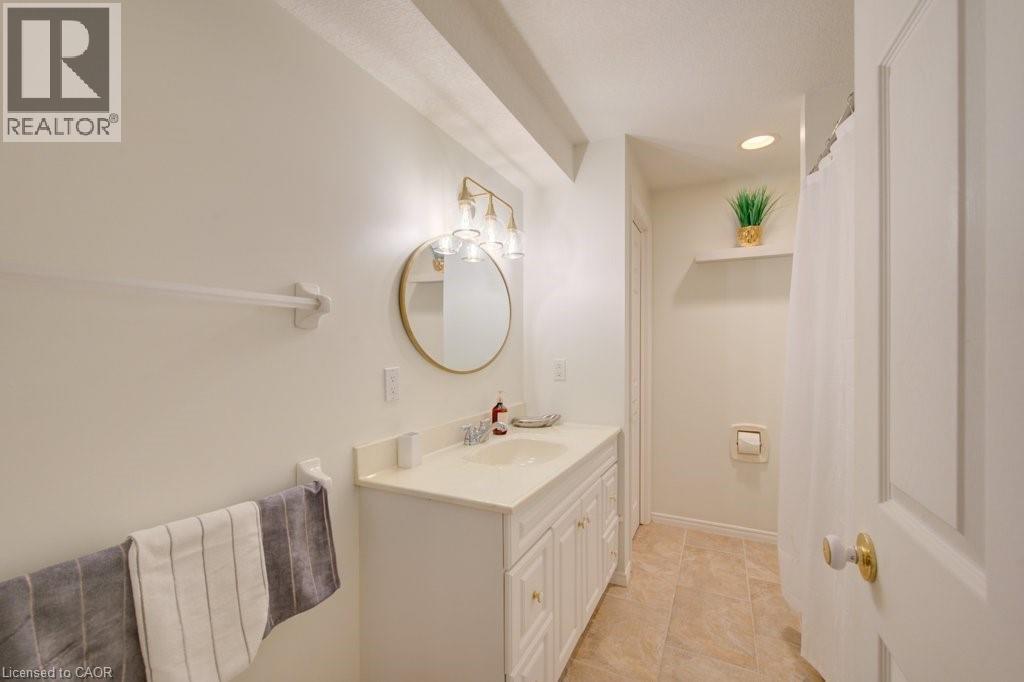 330 Lake Louise Boulevard, Waterloo, Ontario  N2V 2H4 - Photo 36 - 40847395