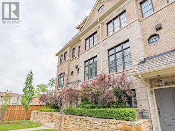 2037 Queensborough Gate, Mississauga, Ontario  L5M 0Y1 - Photo 2 - W13608106
