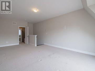 2037 Queensborough Gate, Mississauga, Ontario  L5M 0Y1 - Photo 24 - W13608106