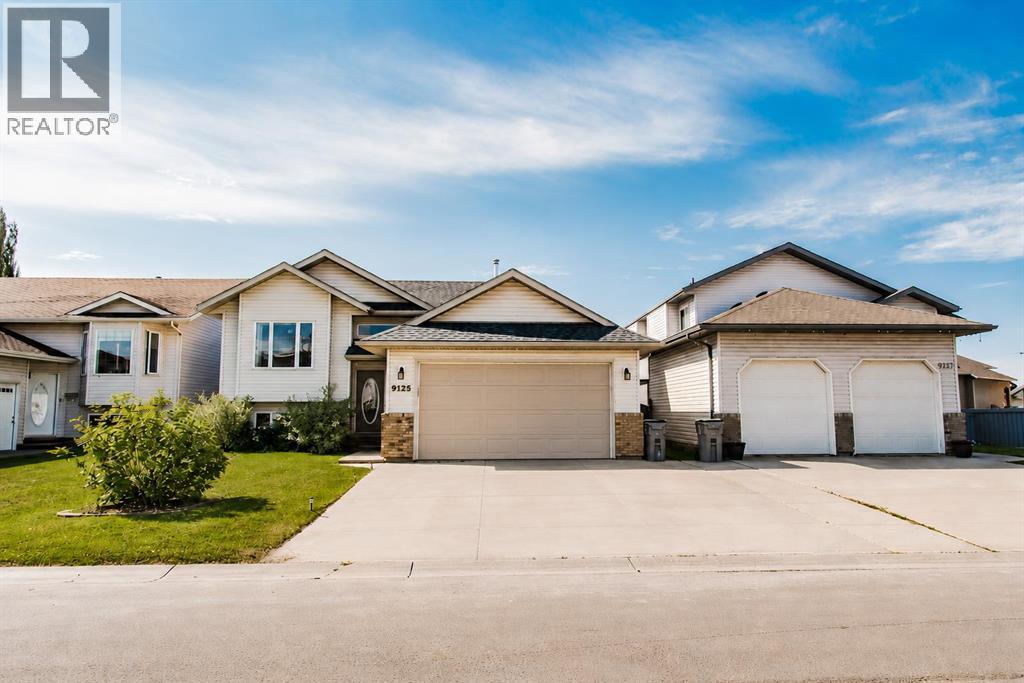 9125 129 Avenue, Grande Prairie, Alberta  T8X 1R5 - Photo 3 - A2322501