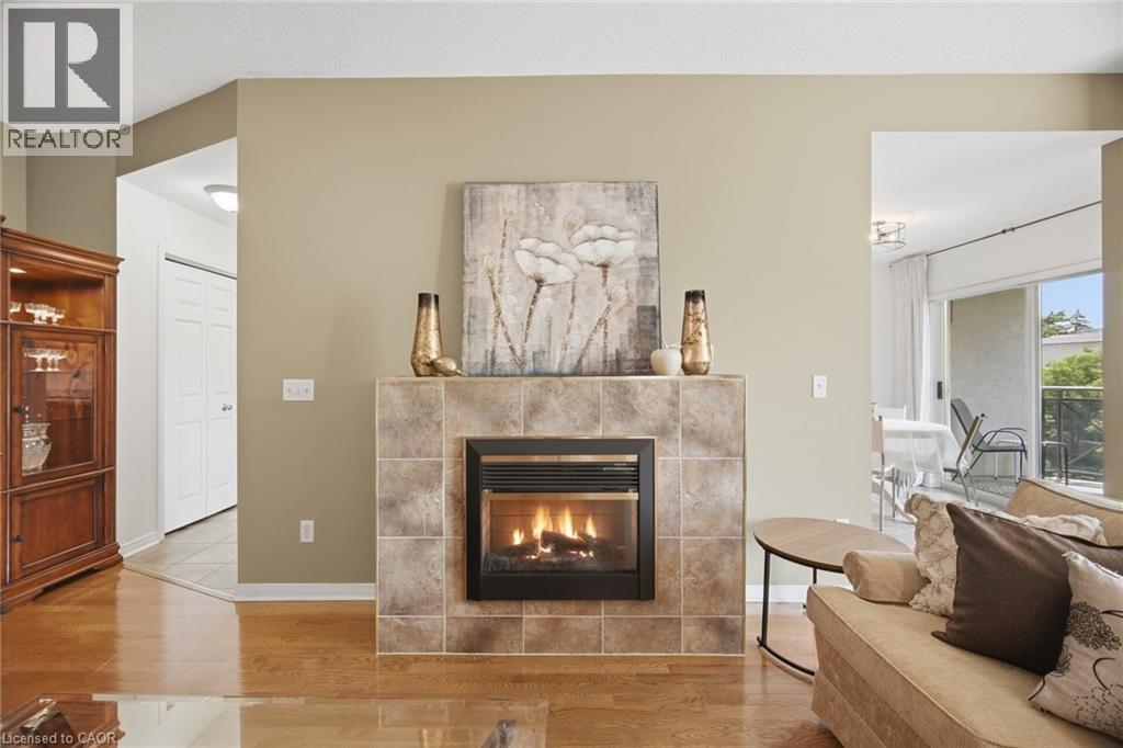 2000 Creekside Drive Unit# 707, Dundas, Ontario  L9H 7S7 - Photo 11 - 40844491