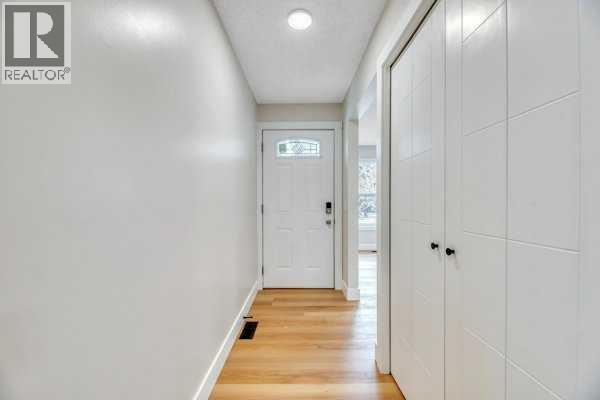 8, 75 Templemont Way Ne, Calgary, Alberta  T1Y 5K8 - Photo 10 - A2329775