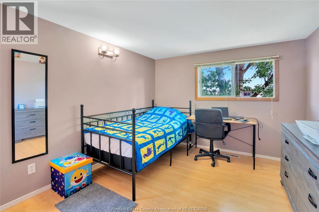 1418 Pillette Road, Windsor, Ontario  N8Y 3B9 - Photo 17 - 26018086