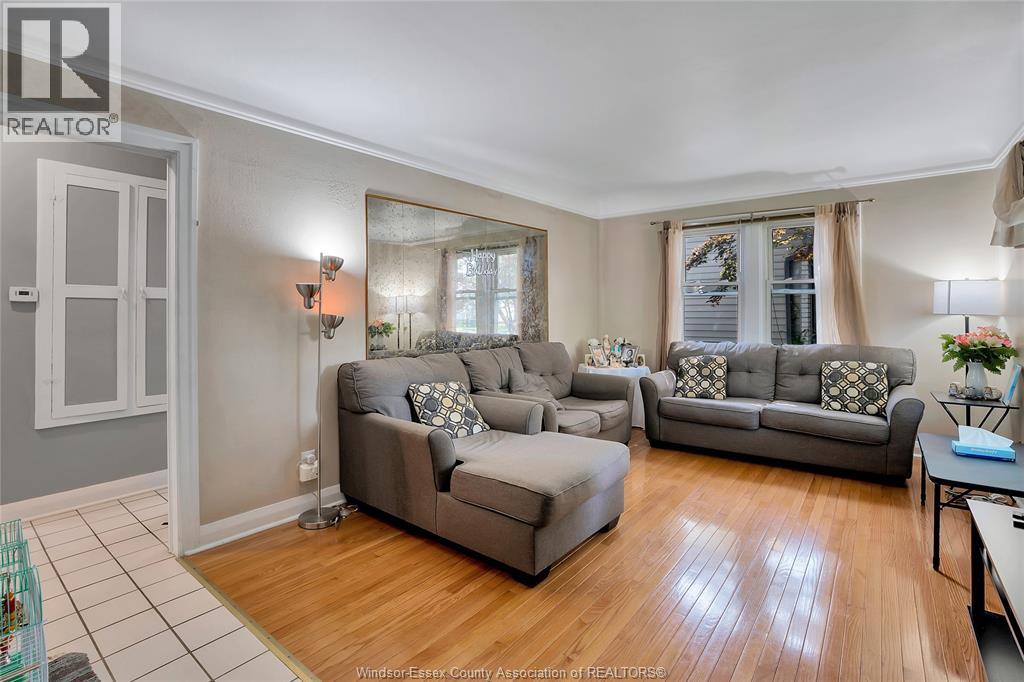 1418 Pillette Road, Windsor, Ontario  N8Y 3B9 - Photo 6 - 26018086
