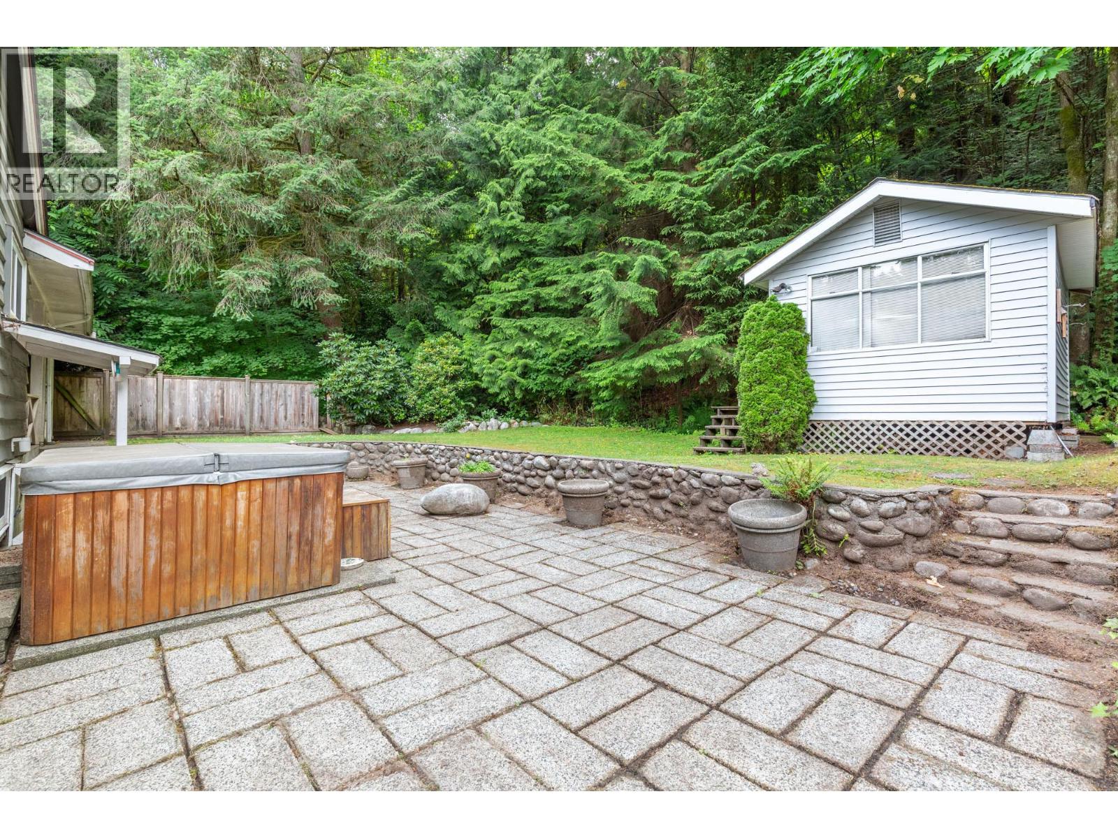 Listing image 32