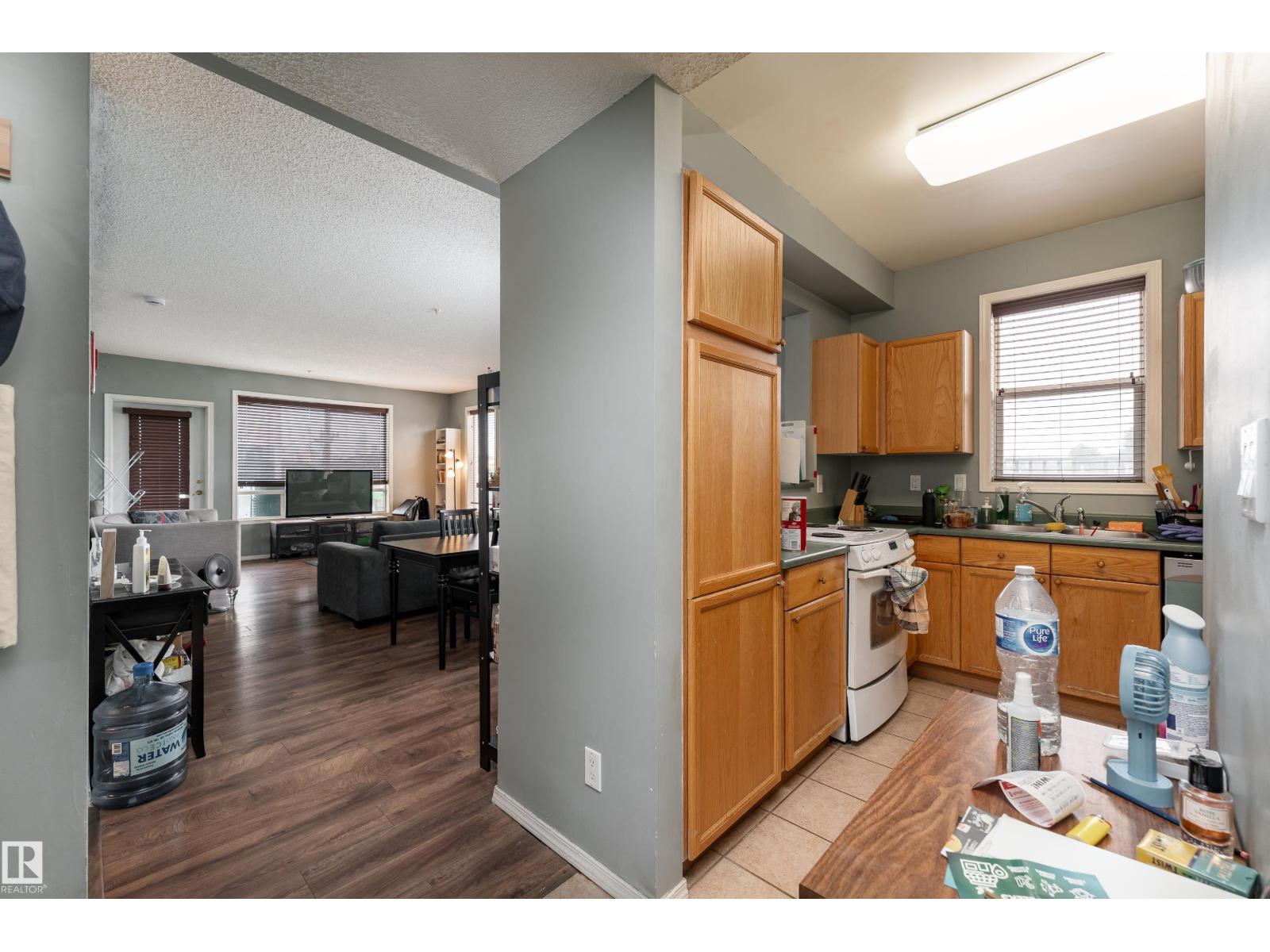 #301 8108 109 St NW, Edmonton, Alberta  T6G 2V7 - Photo 14 - E4500884