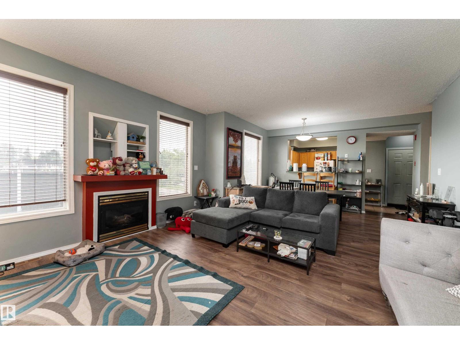 #301 8108 109 St NW, Edmonton, Alberta  T6G 2V7 - Photo 3 - E4500884