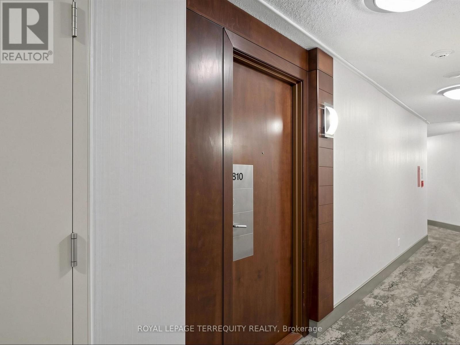 2810 - 310 Burnhamthorpe Road W, Mississauga, Ontario  L5B 4P9 - Photo 30 - W13609518