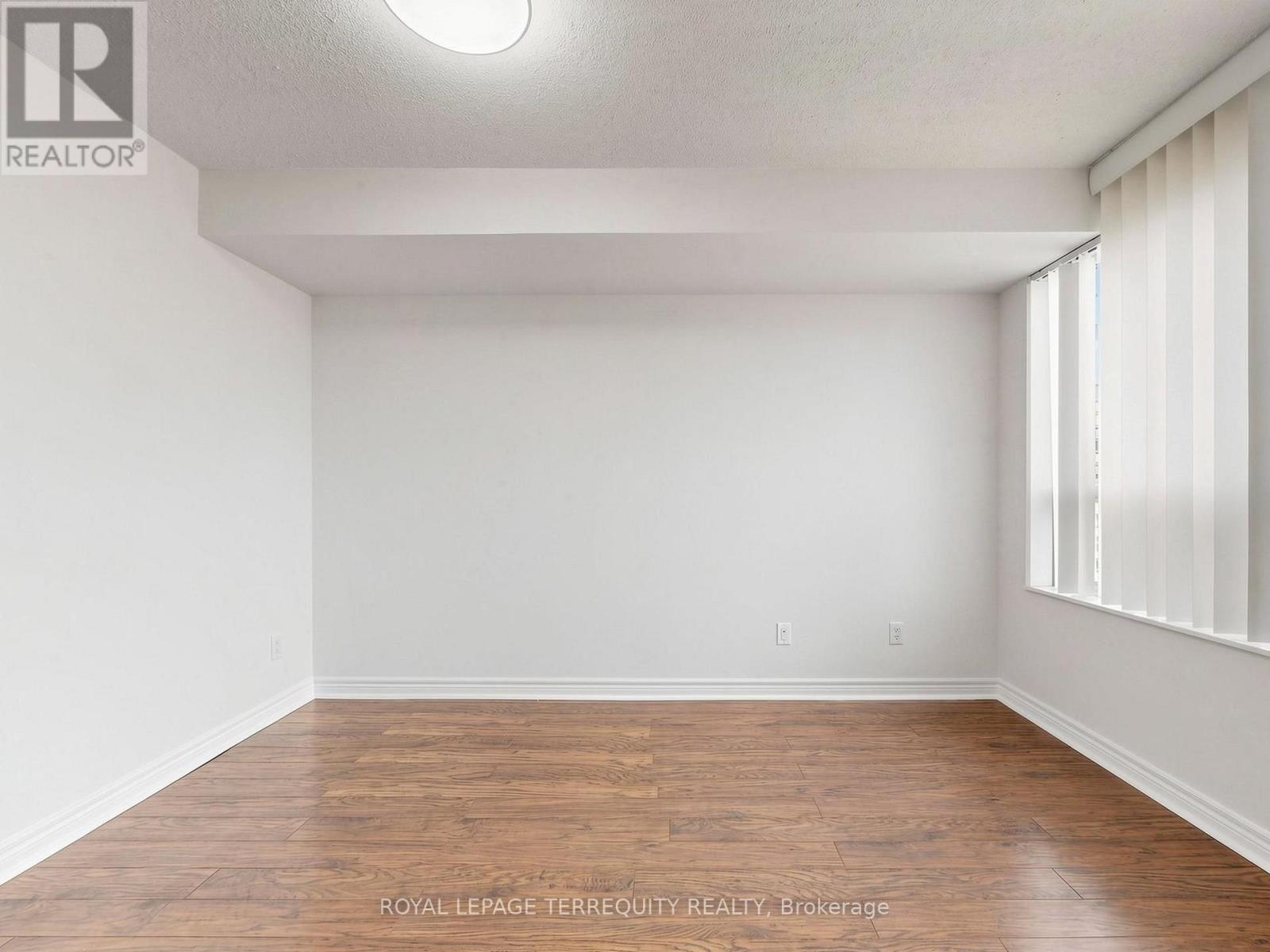 2810 - 310 Burnhamthorpe Road W, Mississauga, Ontario  L5B 4P9 - Photo 35 - W13609518