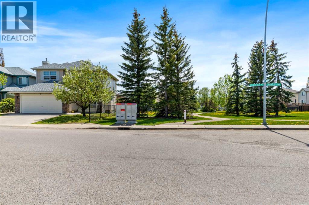 7 Country Hills Park Nw, Calgary, Alberta  T3K 5C8 - Photo 5 - A2311886