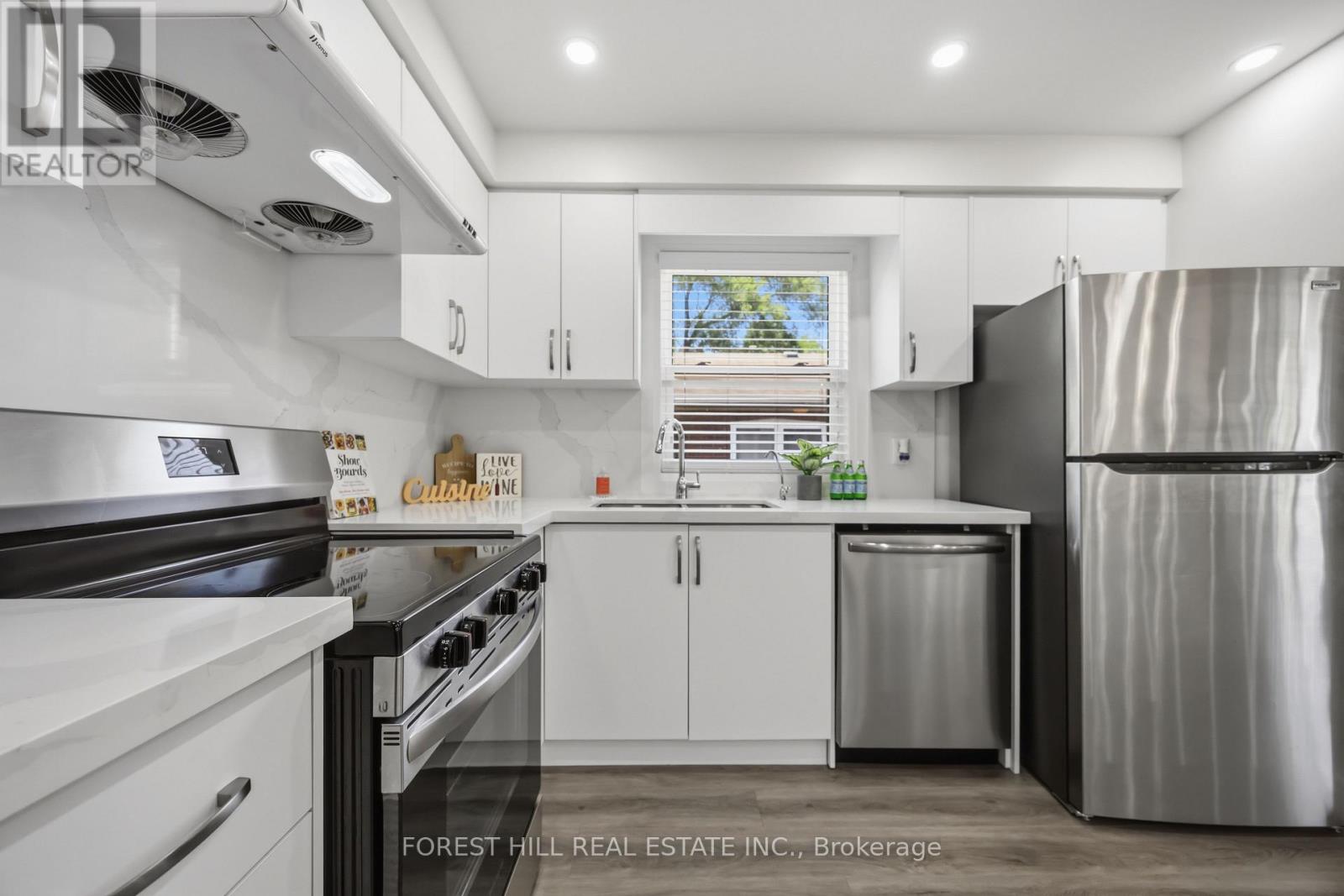 23 Japonica Road, Toronto, Ontario  M1R 4S1 - Photo 19 - E13561382
