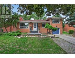 36 FLEETWELL COURT, Toronto, Ontario
