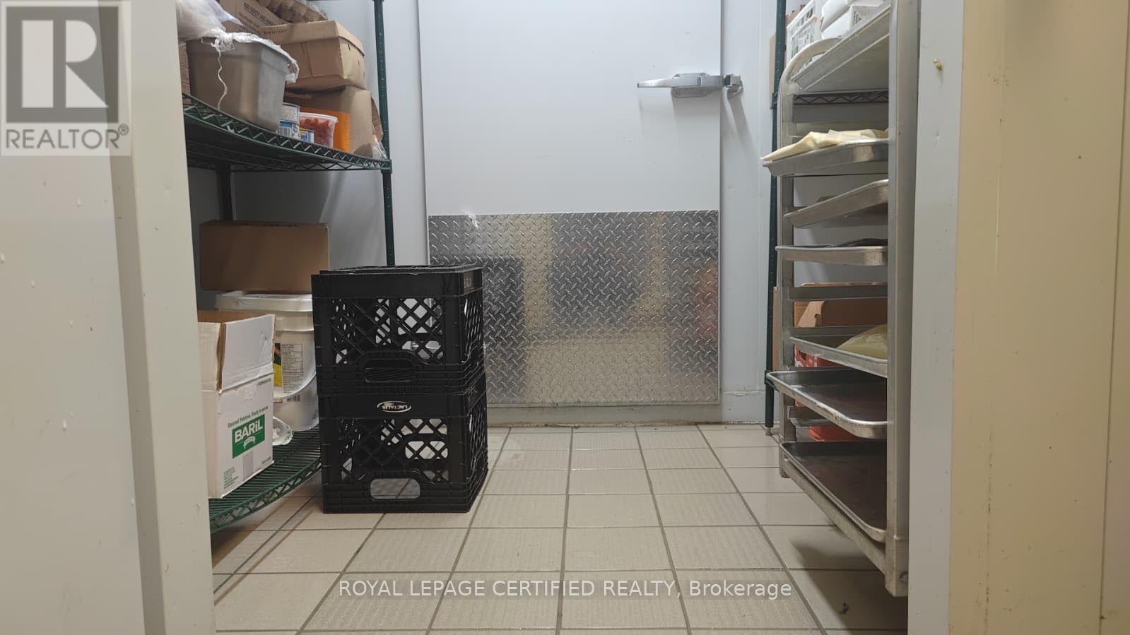 595 St. Clair Street, Chatham-Kent, Ontario  N7L 3L3 - Photo 11 - X13609546