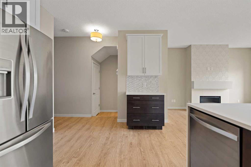 81 Copperpond Landing Se, Calgary, Alberta  T2Z 1G6 - Photo 18 - A2271822