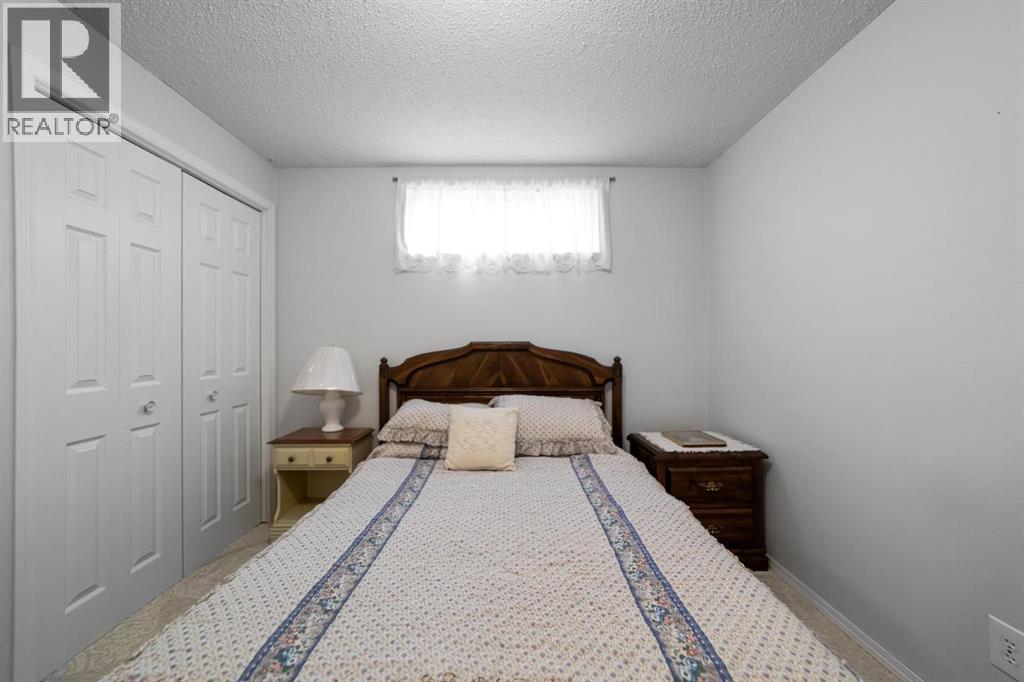 6314 43a Avenue Close, Camrose, Alberta  T4V 3N3 - Photo 40 - A2322686