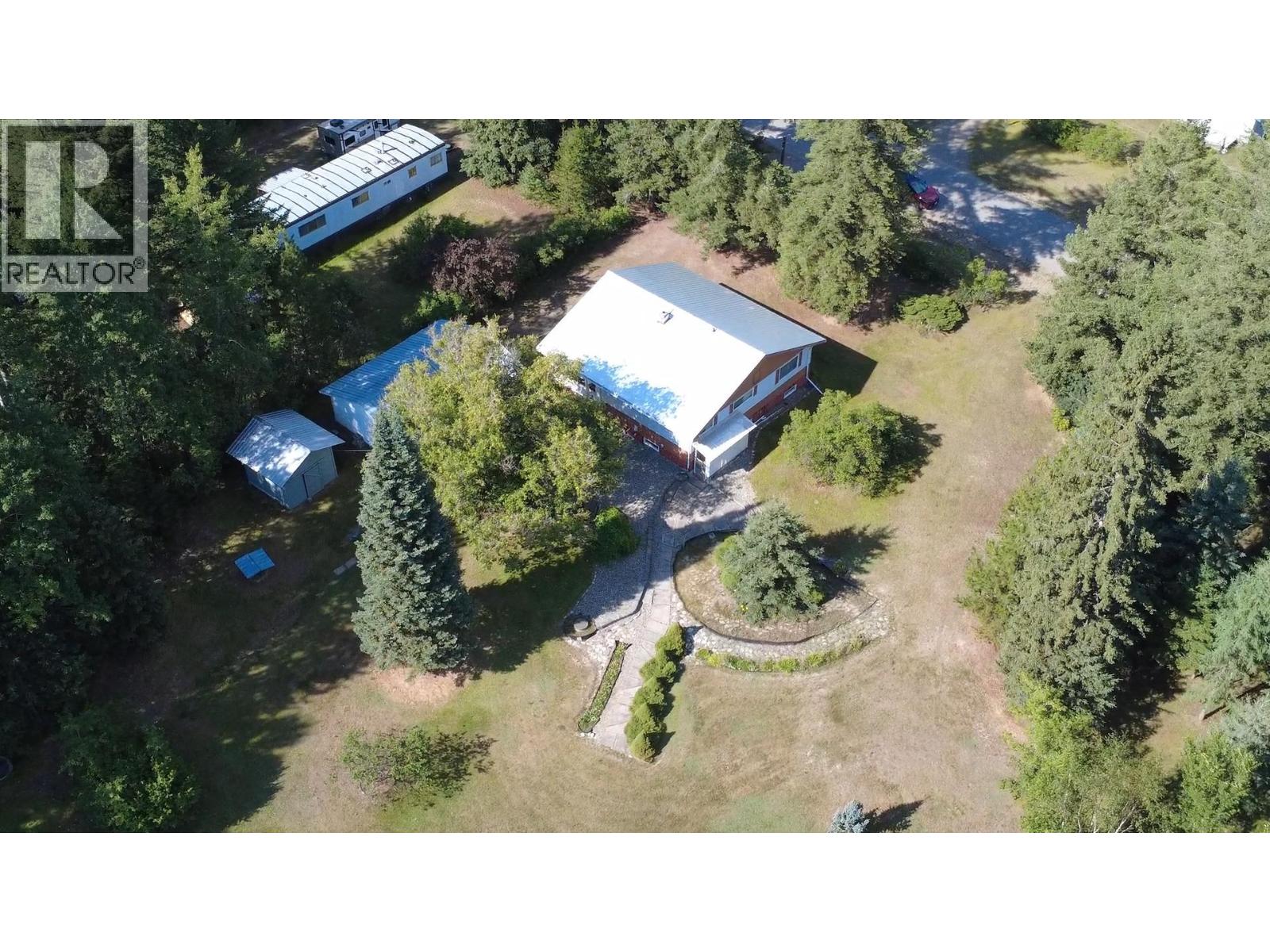 4817 White Road, Quesnel, British Columbia  V2J 6L4 - Photo 7 - R3149683