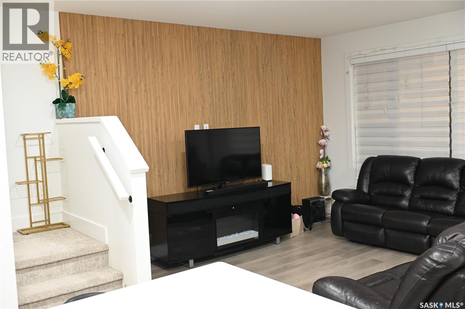 148 Rosewood Boulevard E, Saskatoon, Saskatchewan  S7V 0Y9 - Photo 3 - SK043766