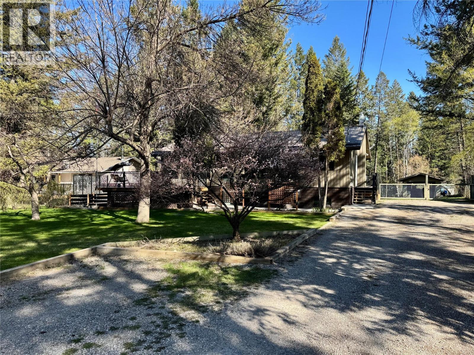 4775 Nelles Crescent, Windermere, British Columbia  V0B 2L0 - Photo 24 - 10385504