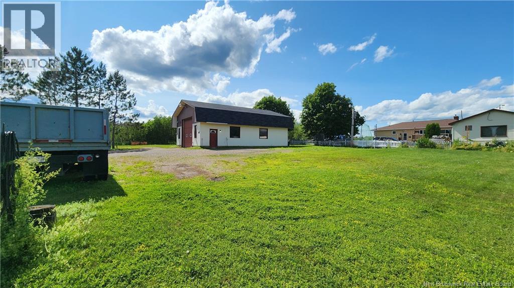 561 Rue Breau, Tracadie, New Brunswick  E1X 1B5 - Photo 5 - NB144688