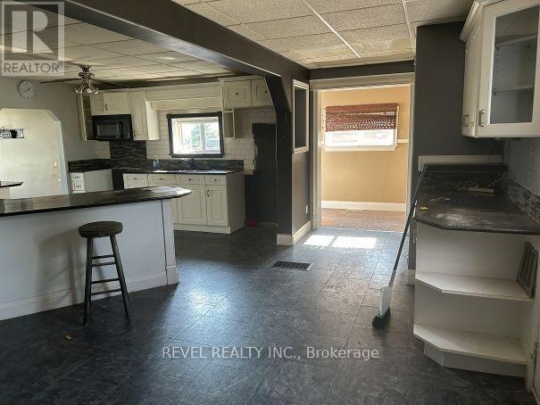 56 Strachan Avenue, Timmins, Ontario  P0N 1H0 - Photo 3 - T13609710