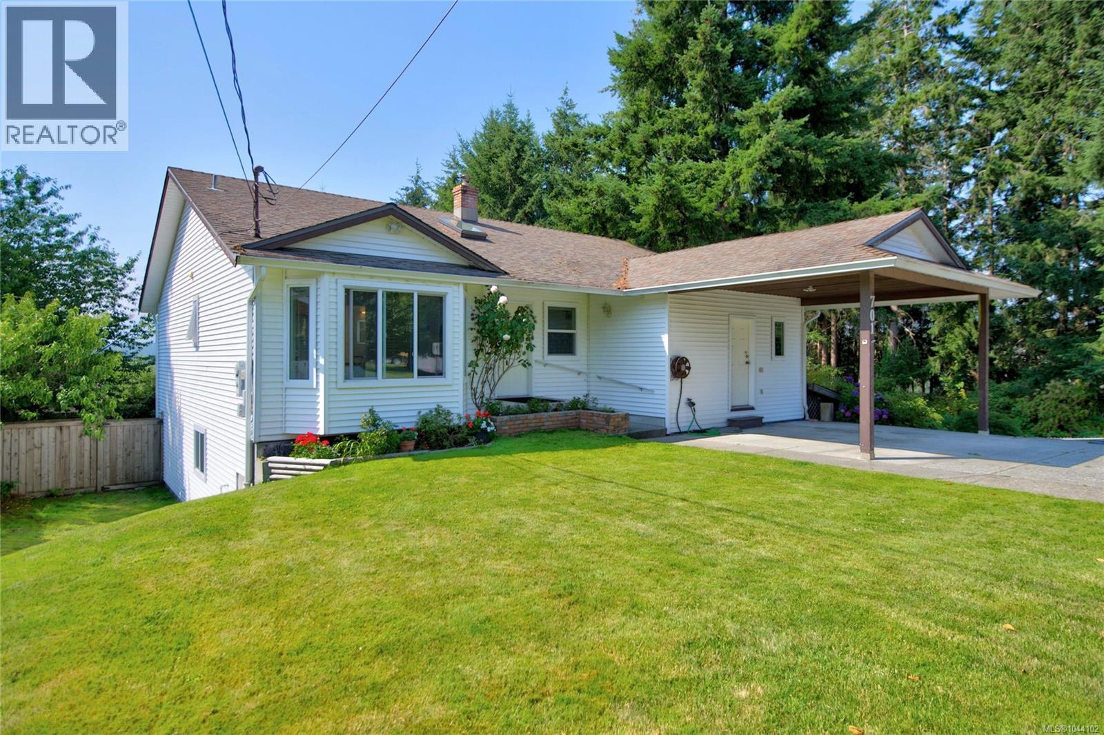 701 Glenalan Rd, Campbell River, British Columbia  V9W 5G6 - Photo 2 - 1044102