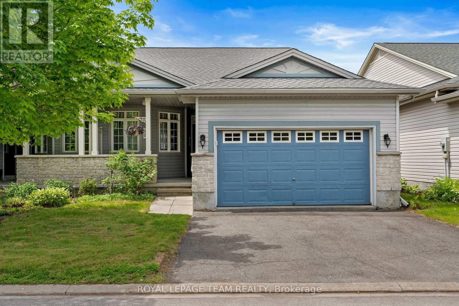 52 Village Walk Private, Ottawa, Ontario  K4M 1L1 - Photo 2 - X13609834
