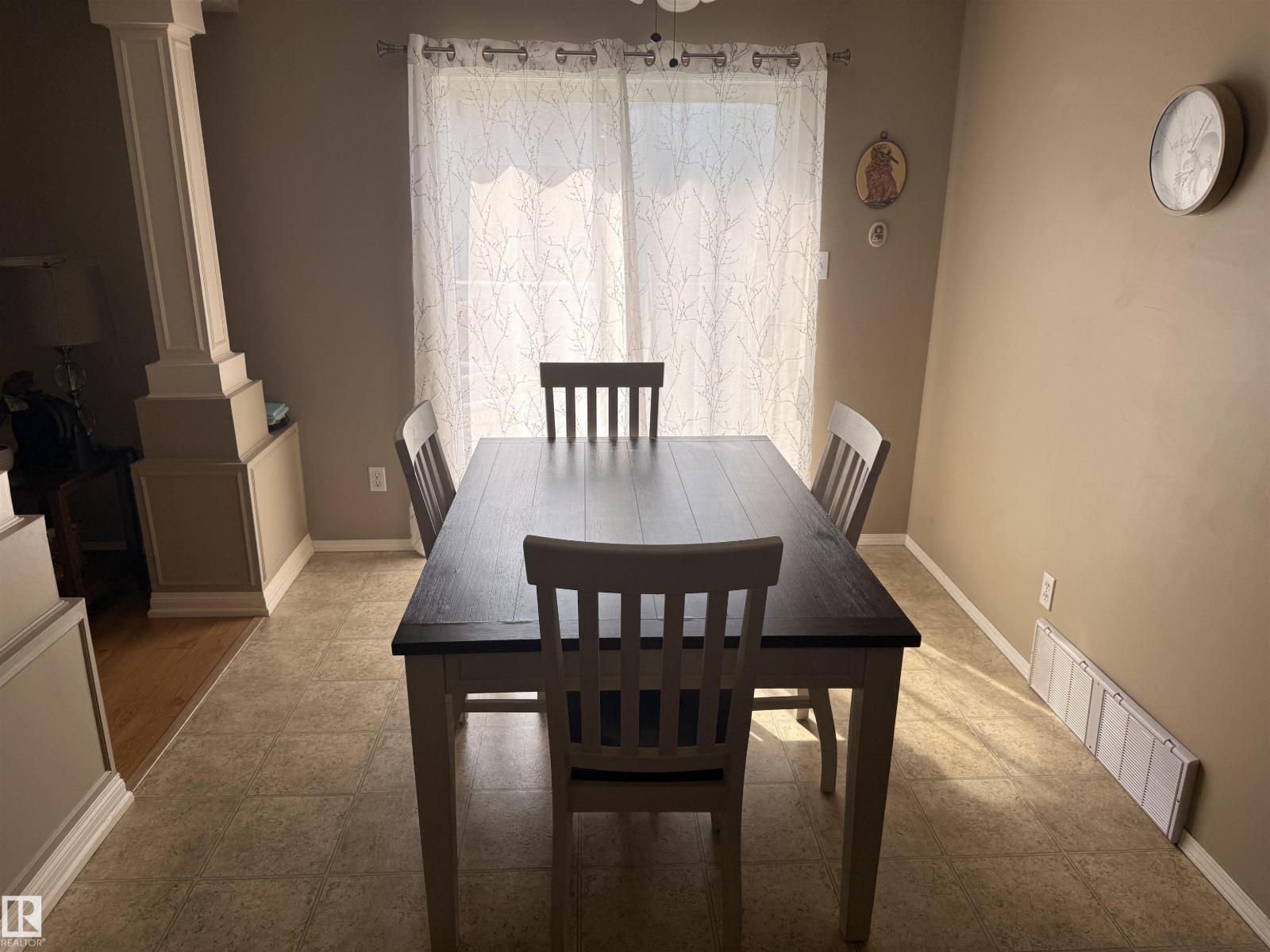 10 Weston Co, Spruce Grove, Alberta  T7X 3J5 - Photo 4 - E4500836