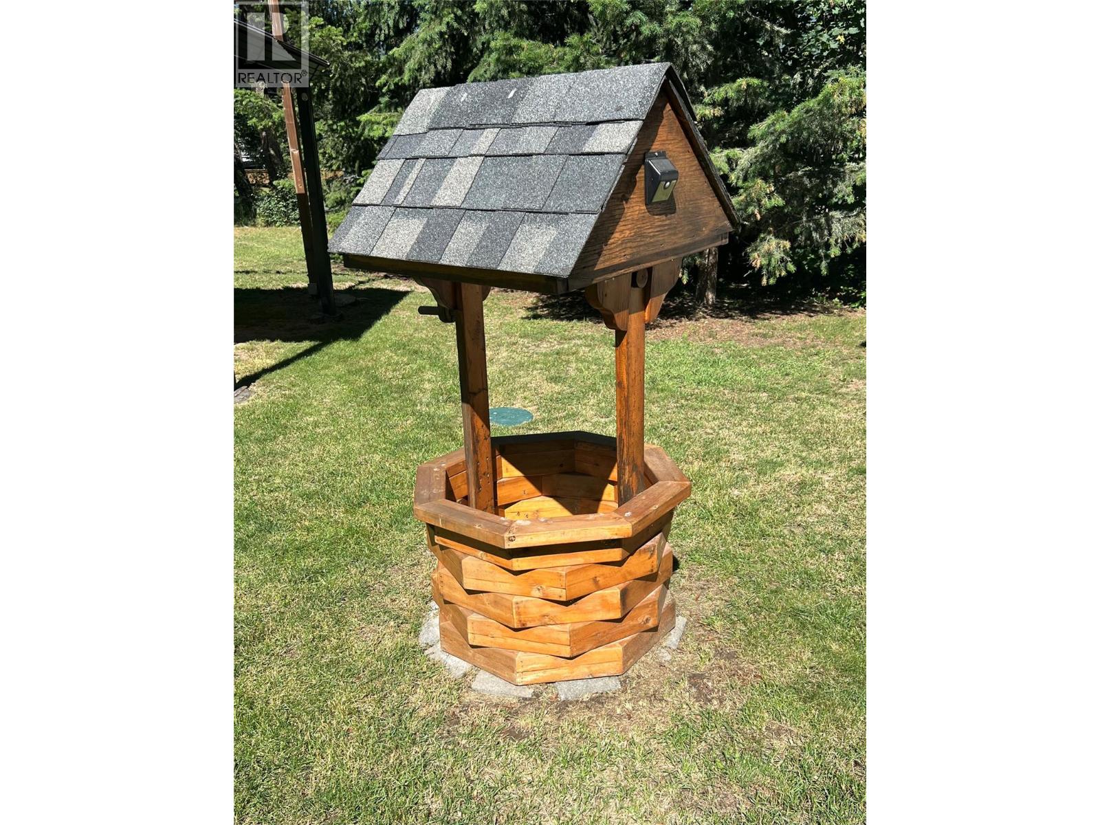 1664 Santa Rosa Road, Christina Lake, British Columbia V0H 1E0 - Photo 15 - 10392778