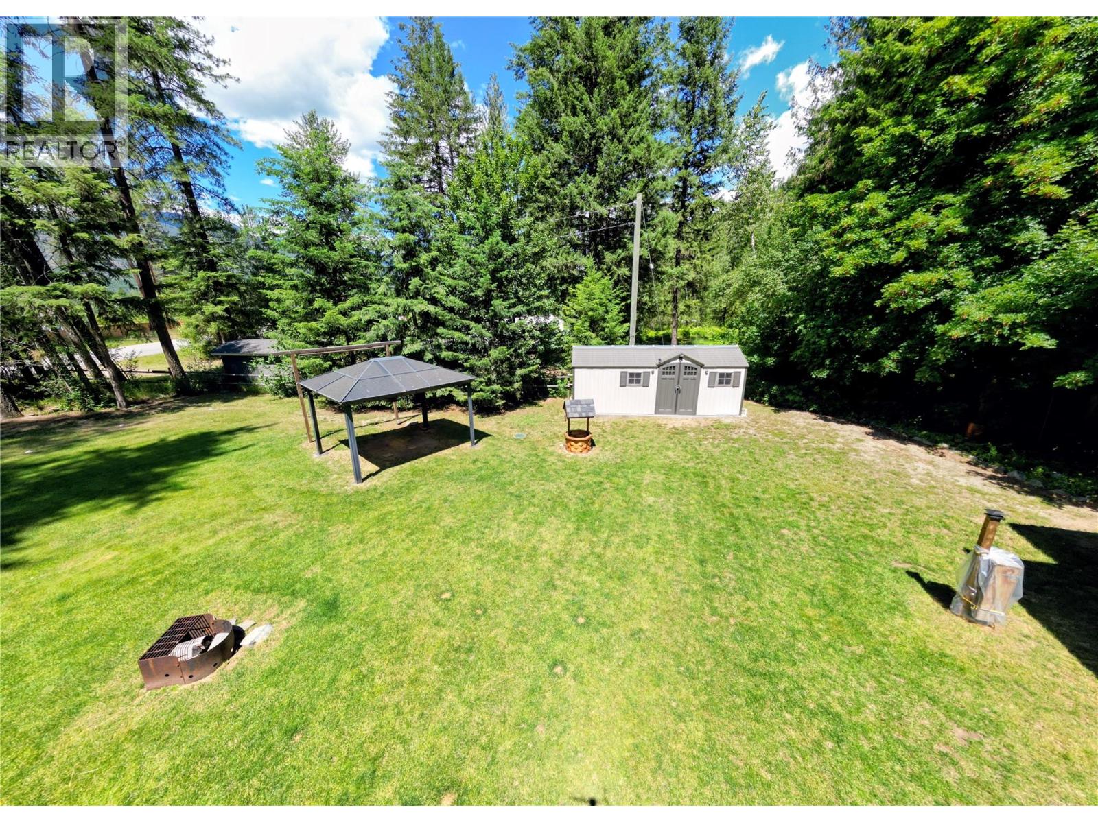 1664 Santa Rosa Road, Christina Lake, British Columbia V0H 1E0 - Photo 7 - 10392778