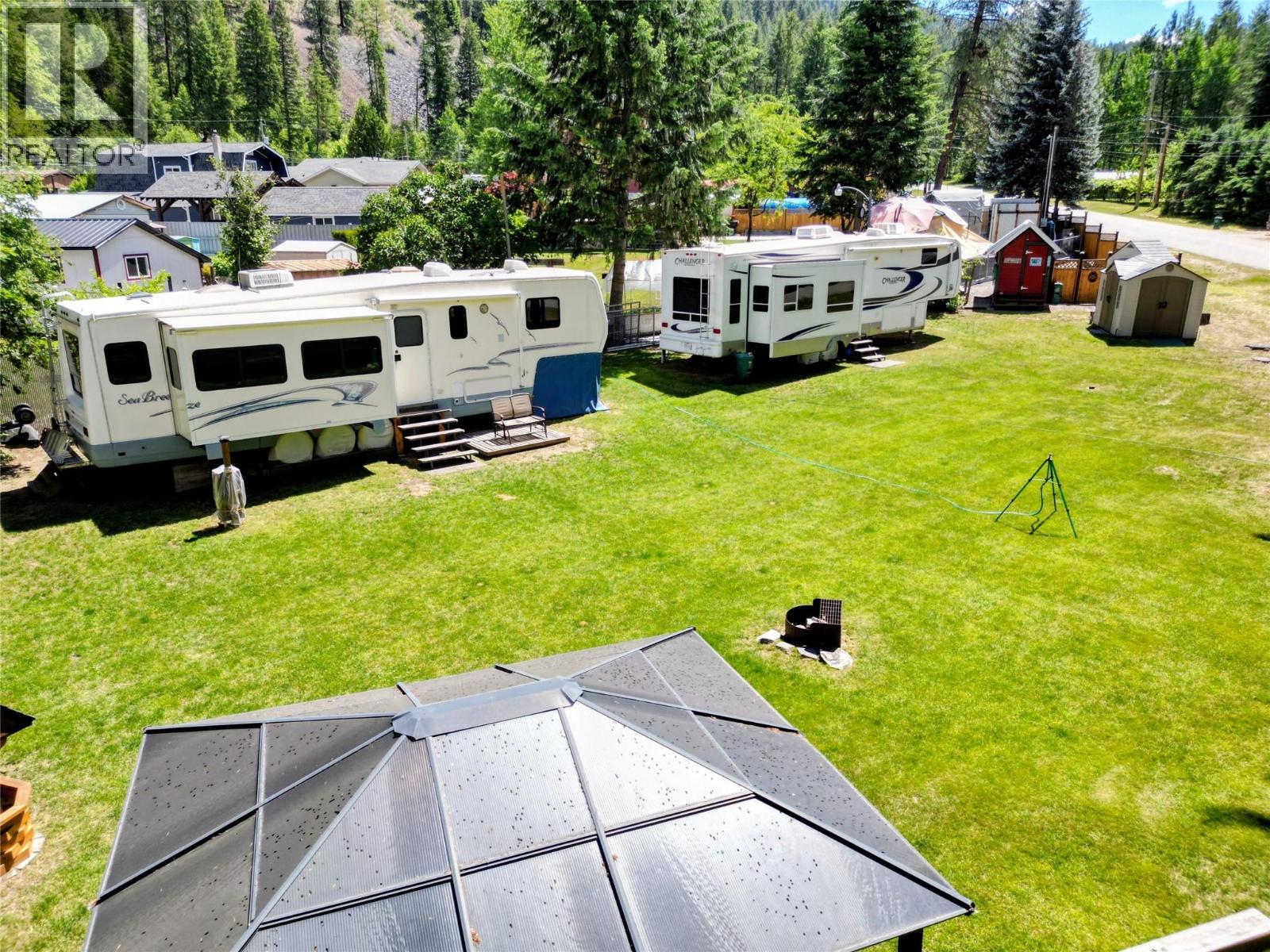 1664 Santa Rosa Road, Christina Lake, British Columbia V0H 1E0 - Photo 5 - 10392778