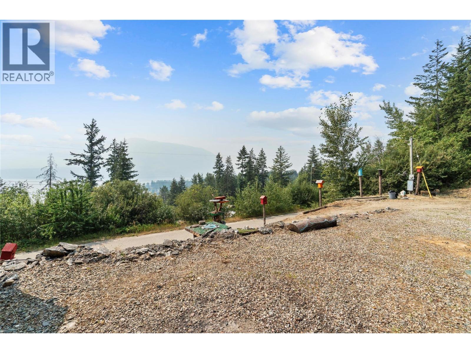 1278 Lee Creek Drive, Lee Creek, British Columbia  V0E 1M4 - Photo 22 - 10395959