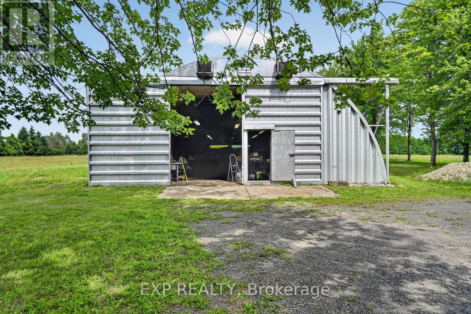 11773 Hutt Road, South Dundas, Ontario K0E 1K0 - Photo 2 - X13609838