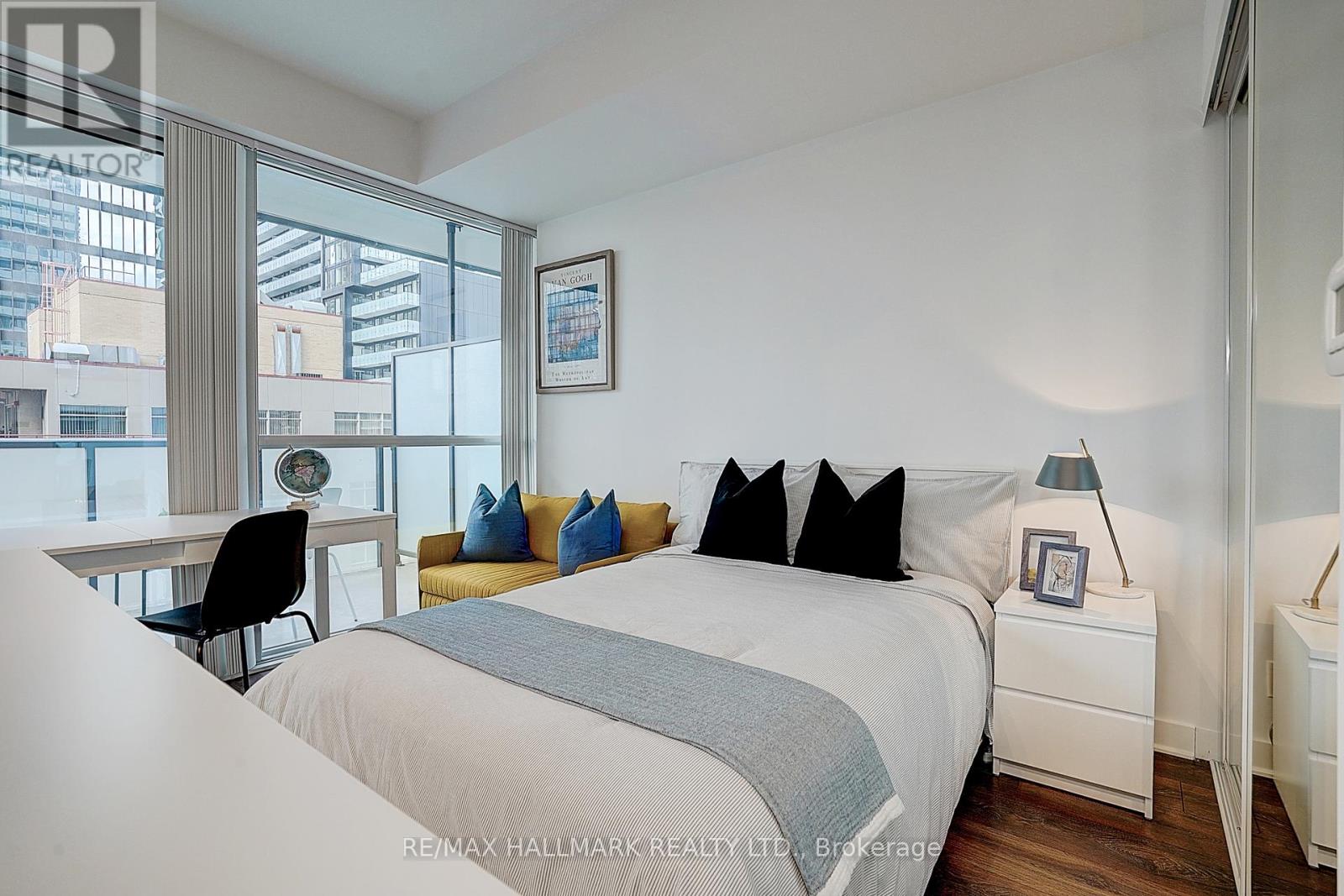 1406 - 15 Grenville Street, Toronto, Ontario  M4Y 0B9 - Photo 22 - C13609712