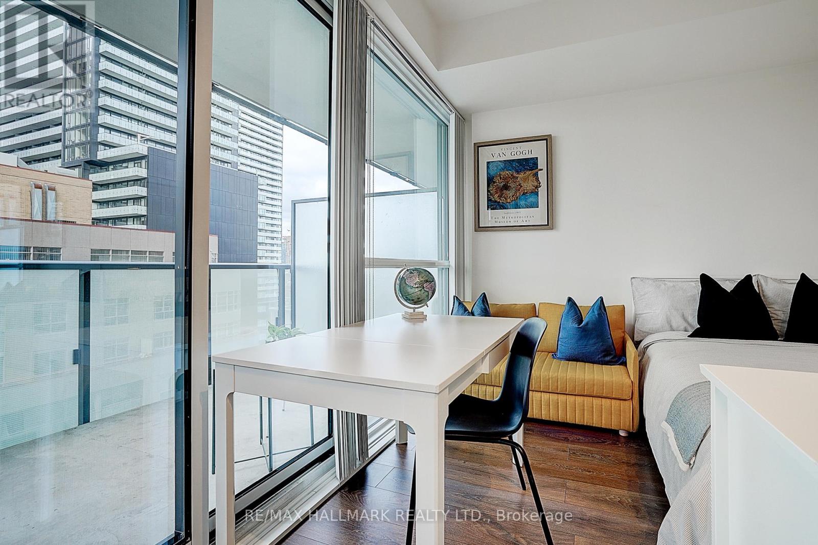 1406 - 15 Grenville Street, Toronto, Ontario  M4Y 0B9 - Photo 29 - C13609712