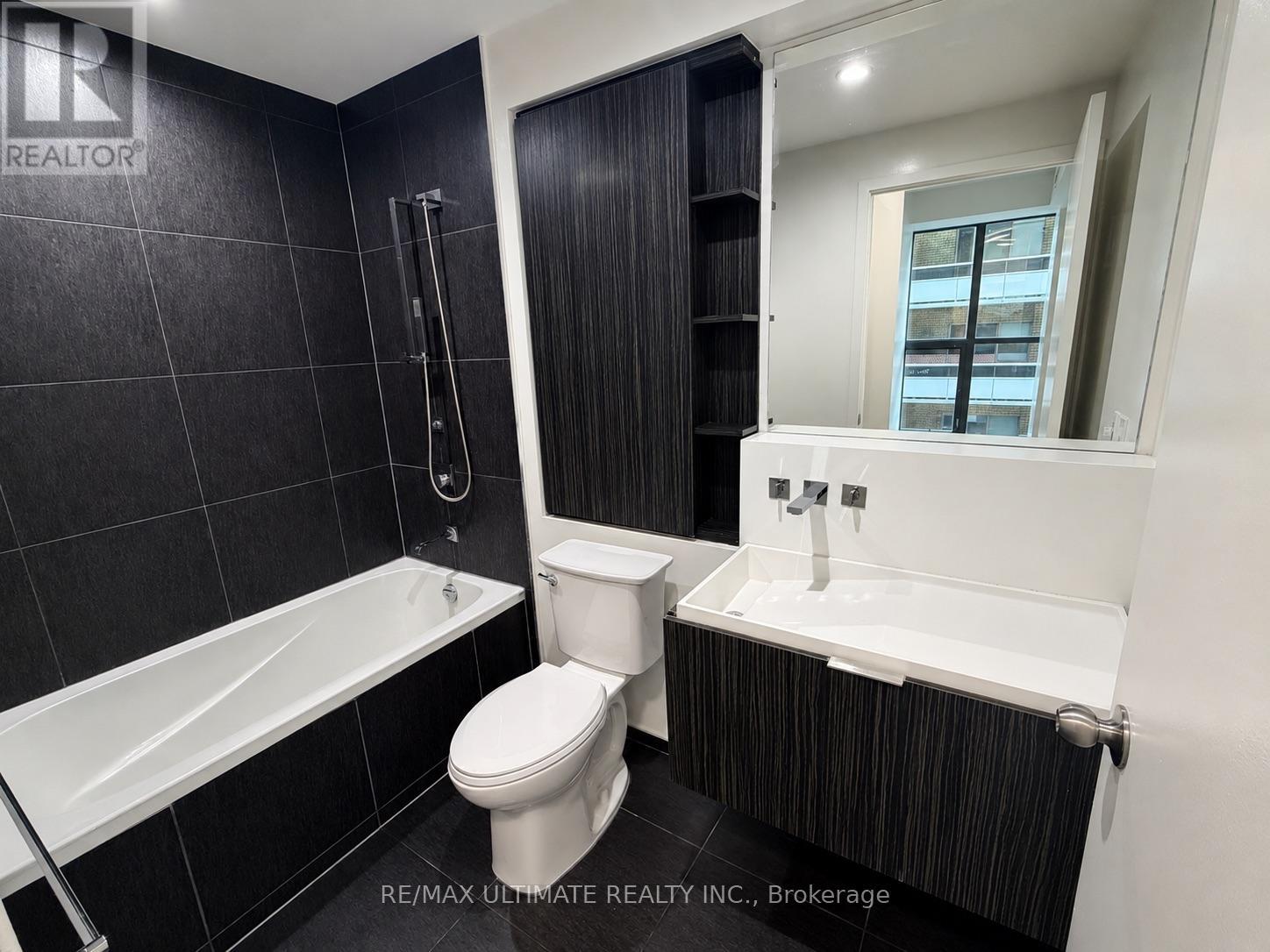 301 - 101 Charles Street E, Toronto, Ontario  M4Y 0A9 - Photo 11 - C13609786
