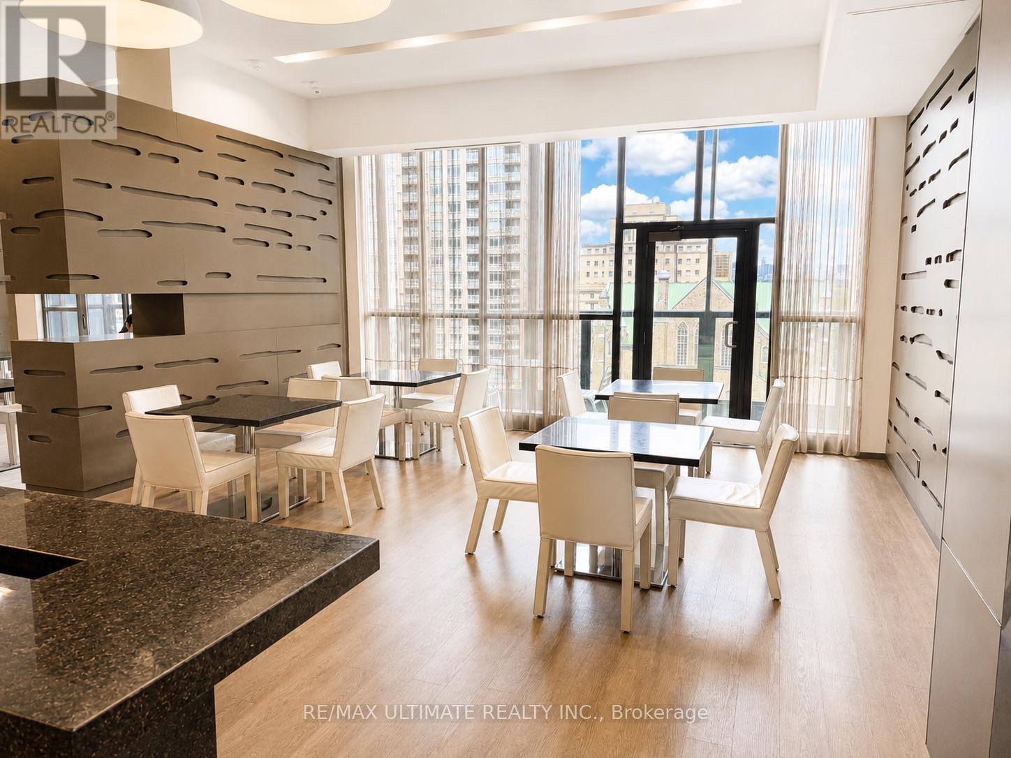 301 - 101 Charles Street E, Toronto, Ontario  M4Y 0A9 - Photo 18 - C13609786